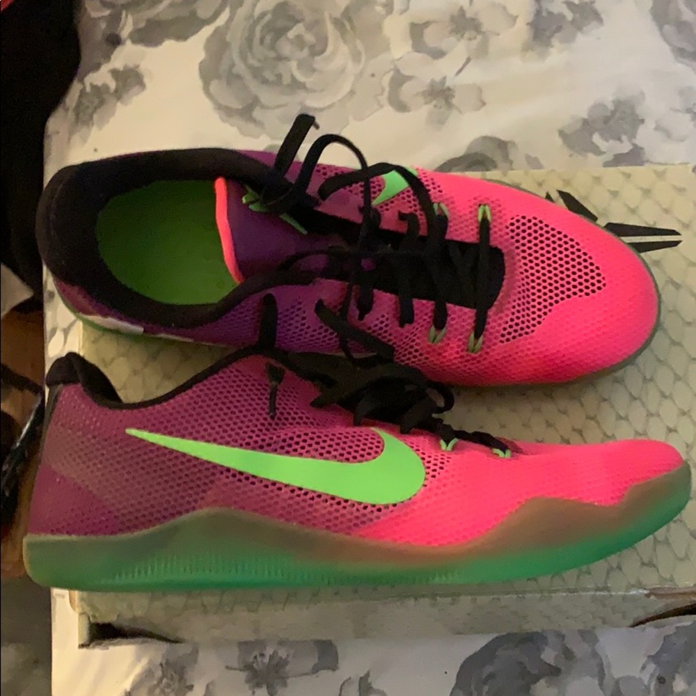 Kobe 11